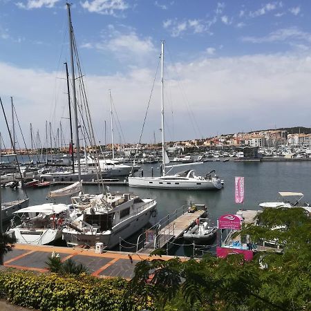 Appartement 1Ere Ligne Vue Port Avec Balcon, Piscine Agde Exteriér fotografie
