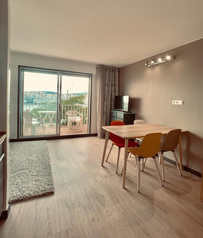 Appartement 1Ere Ligne Vue Port Avec Balcon, Piscine Agde Exteriér fotografie