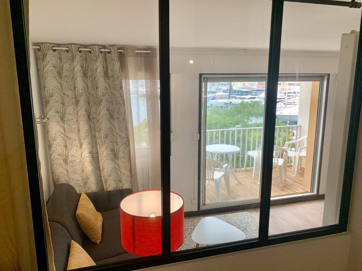 Appartement 1Ere Ligne Vue Port Avec Balcon, Piscine Agde Exteriér fotografie